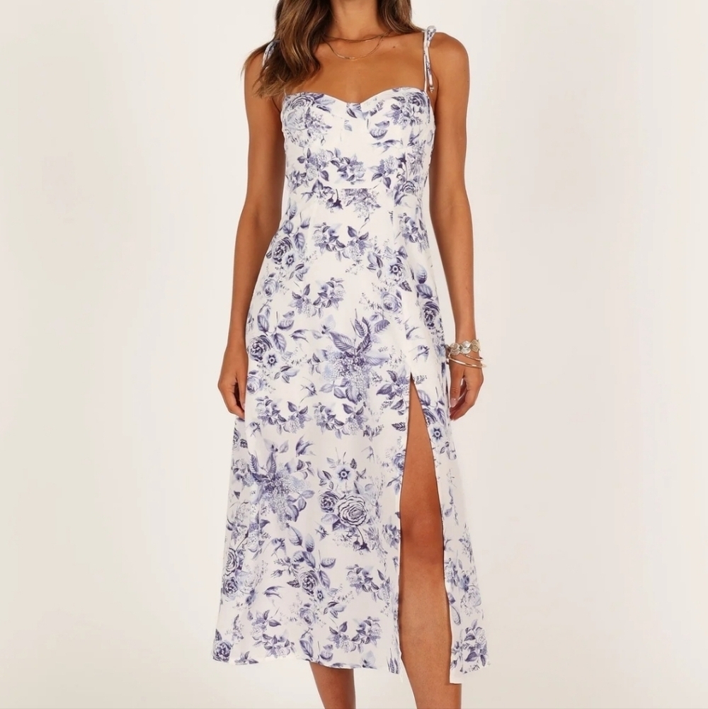 Petal + Pup Azelia Midi Dress In Blue Floral